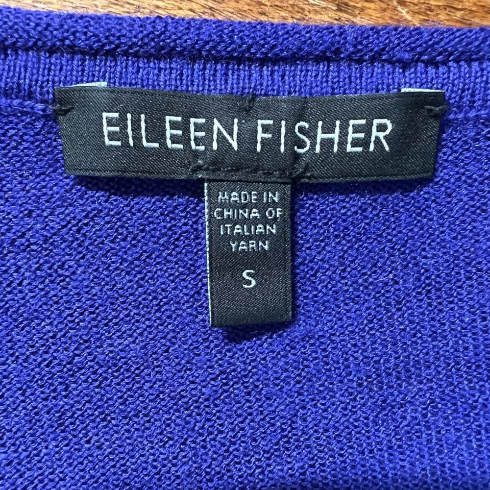 Eileen Fisher Sweater Womens Small Purple 100% Merino Wool Lightweight Knit Hole